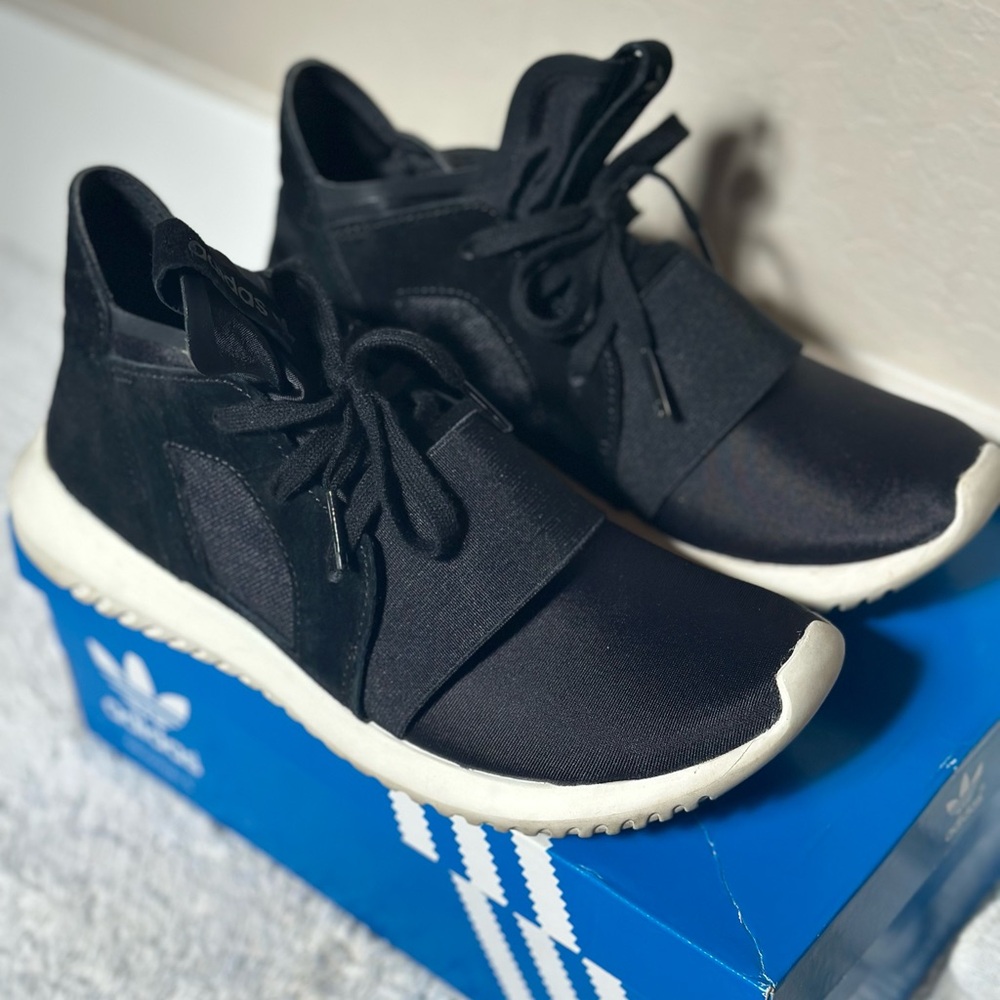 Adidas Tubular Defiant Black Sneakers